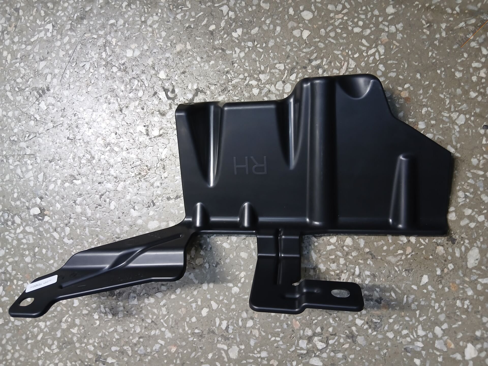 Land Rover RANGE ROVER MOTOR ALT MUHAFAZA SAG 3.0 V6 D/3.0L V6/4.4L V8/5.0L V8(VOGUE/SPORT)