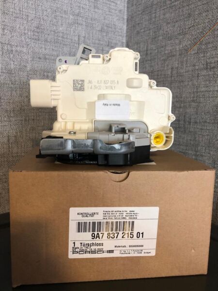 PORSCHE  ÖN KAPI KİLT SOL