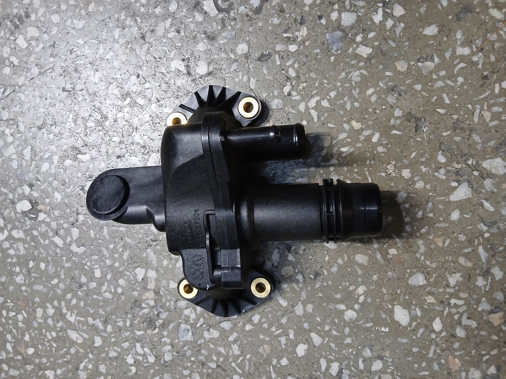 Land Rover DISCOVERY 3 TERMOSTAT 2.7/3.0/3.0 V6/3.0L V6(VOGUE/SPORT/NWD3/4)  5A/9A