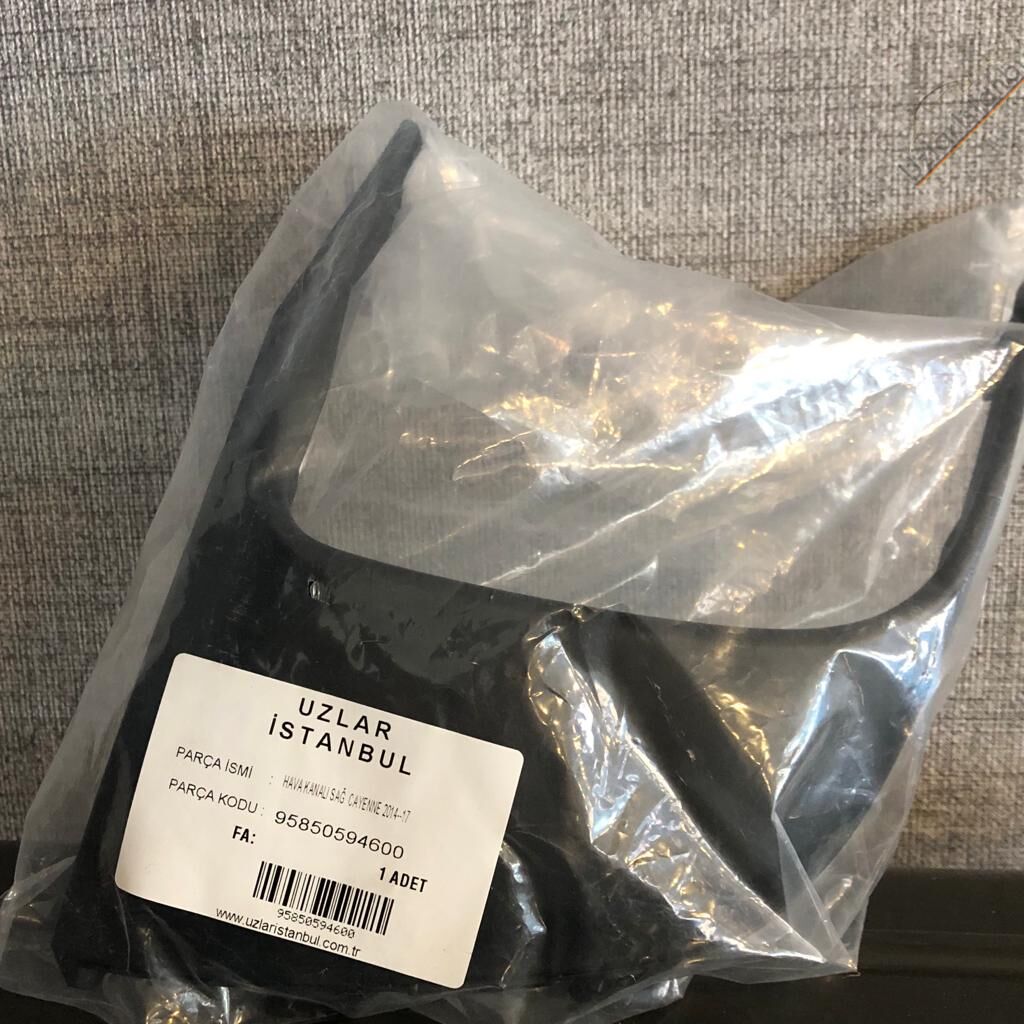 PORSCHE 92A PORSCHE CAYENNE HAVA KANALI SAĞ  CAYENNE 2014--17