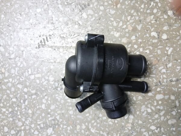 Land Rover DISCOVERY 4 TERMOSTAT 3.0 V6/3.0L V6(VOGUE/SPORT/NWD4)