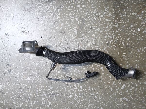 Land Rover RANGE ROVER EGR VALF CIKIS BORUSU 4.4L V8(VOGUE/SPORT)