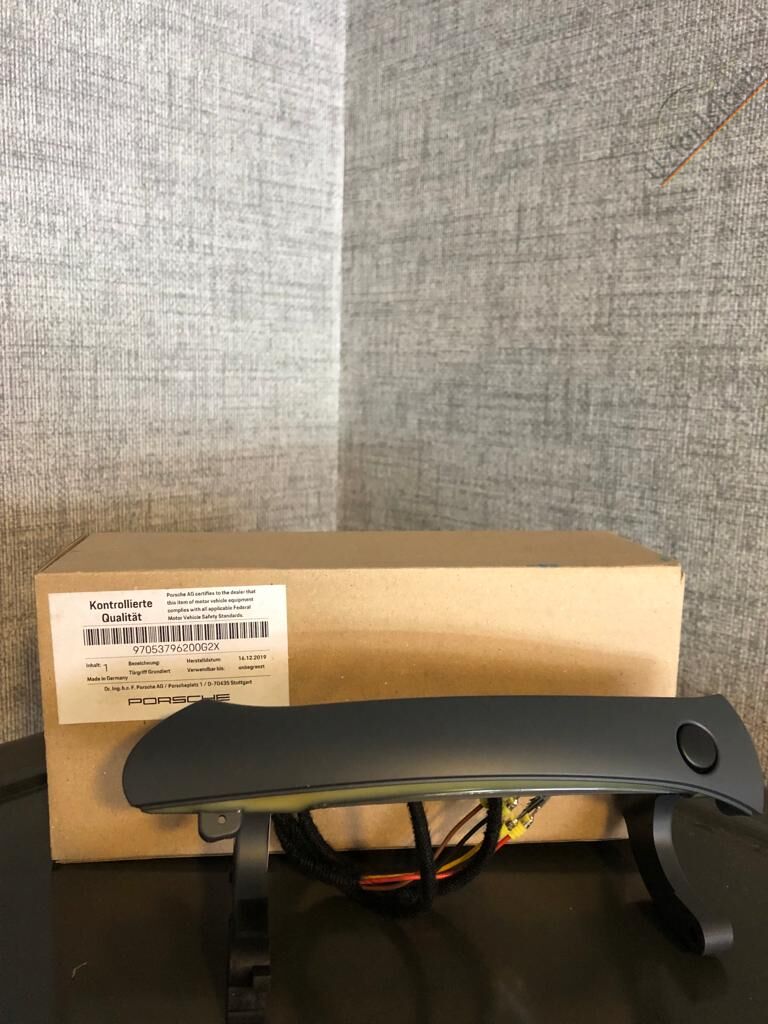 PORSCHE 970 PORSCHE PANAMERA KAPI KOLU SAĞ KESSY PANAMERA 2011-14