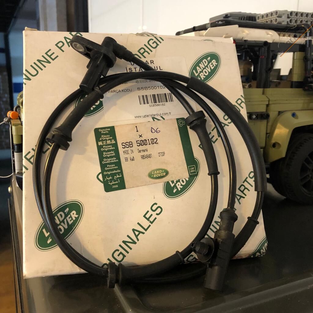 LAND ROVER DISCOVERY 3  CLASSIC ABS SENSORU ARKA 2.7/3.0(SPORT/NWD3/4)  9A/AA