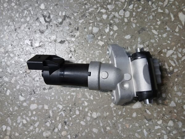 Porsche  EL FREN MOTOR SOL / (UNİVERSAL)