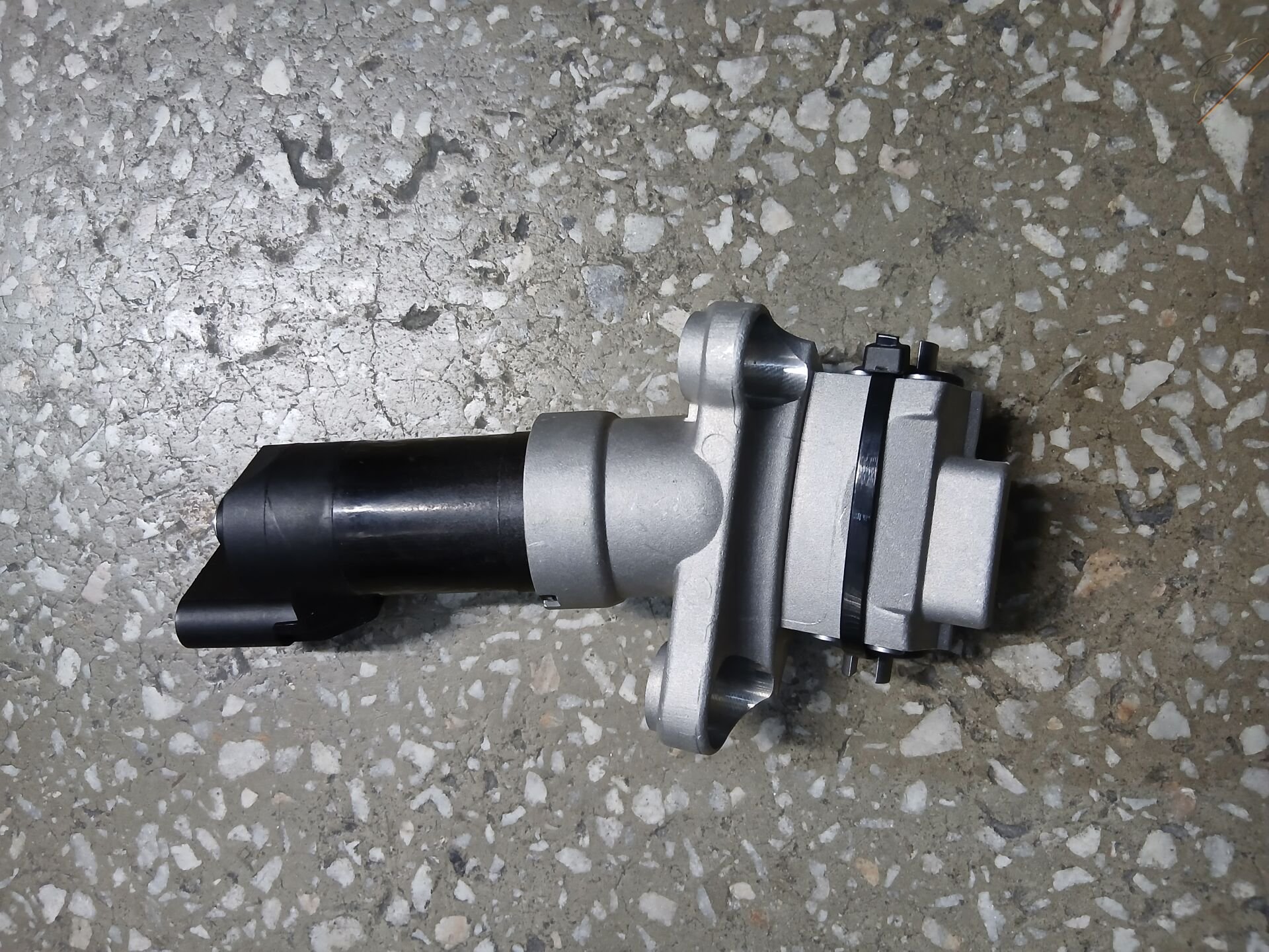 Porsche  EL FREN MOTOR SOL / (UNİVERSAL)