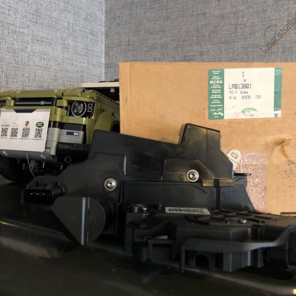 Land Rover DISCOVERY 4 ON KAPI KILIDI SOL(SPORT/EVOQUE/NWD4)  AA/GA