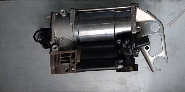 Porsche  SÜSPANSİYON KOMPRESÖR (PASM) 03-10